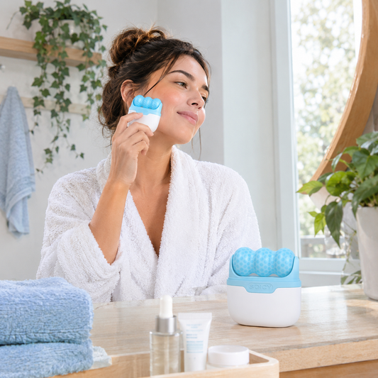 Rodillo Facial de Hielo "Soicy" — ¡Despierta tu piel y brilla todo el día!