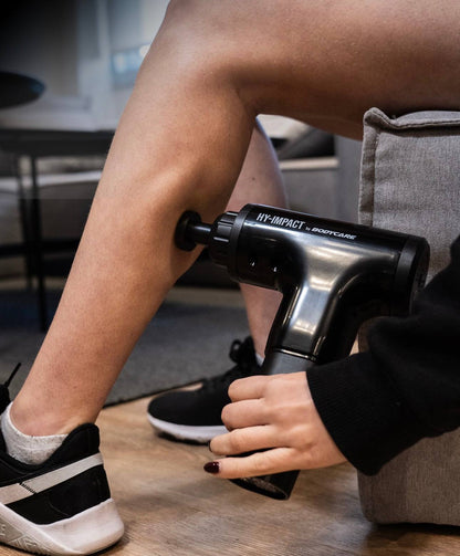 Pistola de Masaje Muscular Profundo Hy-Impact con Cabezales Intercambiables