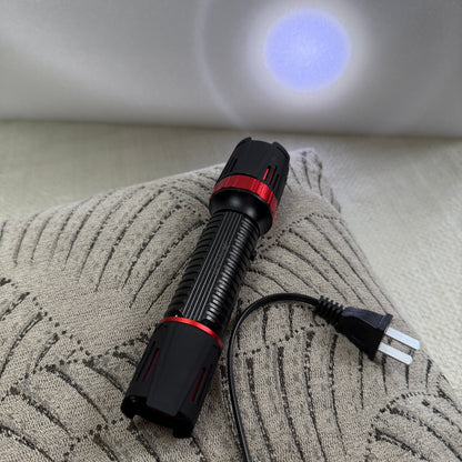 Linterna LED Táctica Profesional - Alta Potencia Y Recargable